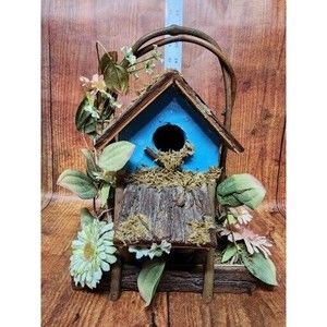 Rustic Floral Wood Bird House Preowned